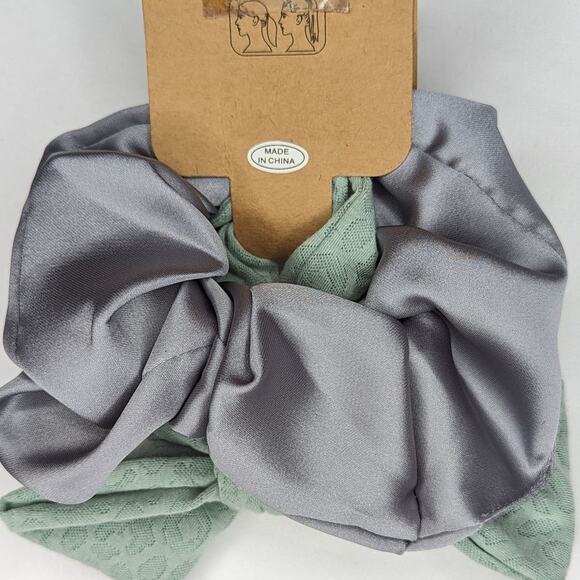 Hair Scrunchie Set Green Blue Bow Ponytail by Berry - Picture 2 of 4